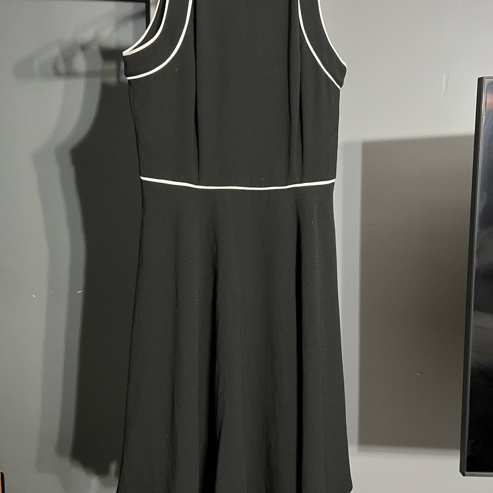 White House Black Market black dress size 2